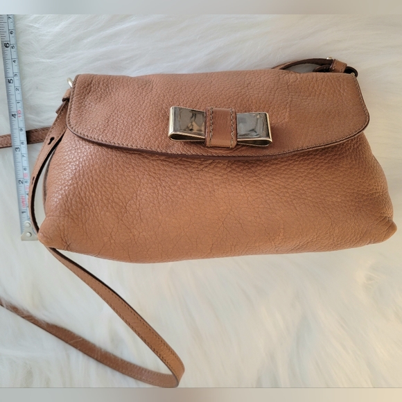 Chloé Lily bow leather crossbody bag - Picture 9 of 9